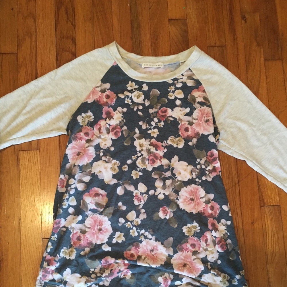 Adorable baseball T-shirt, size large